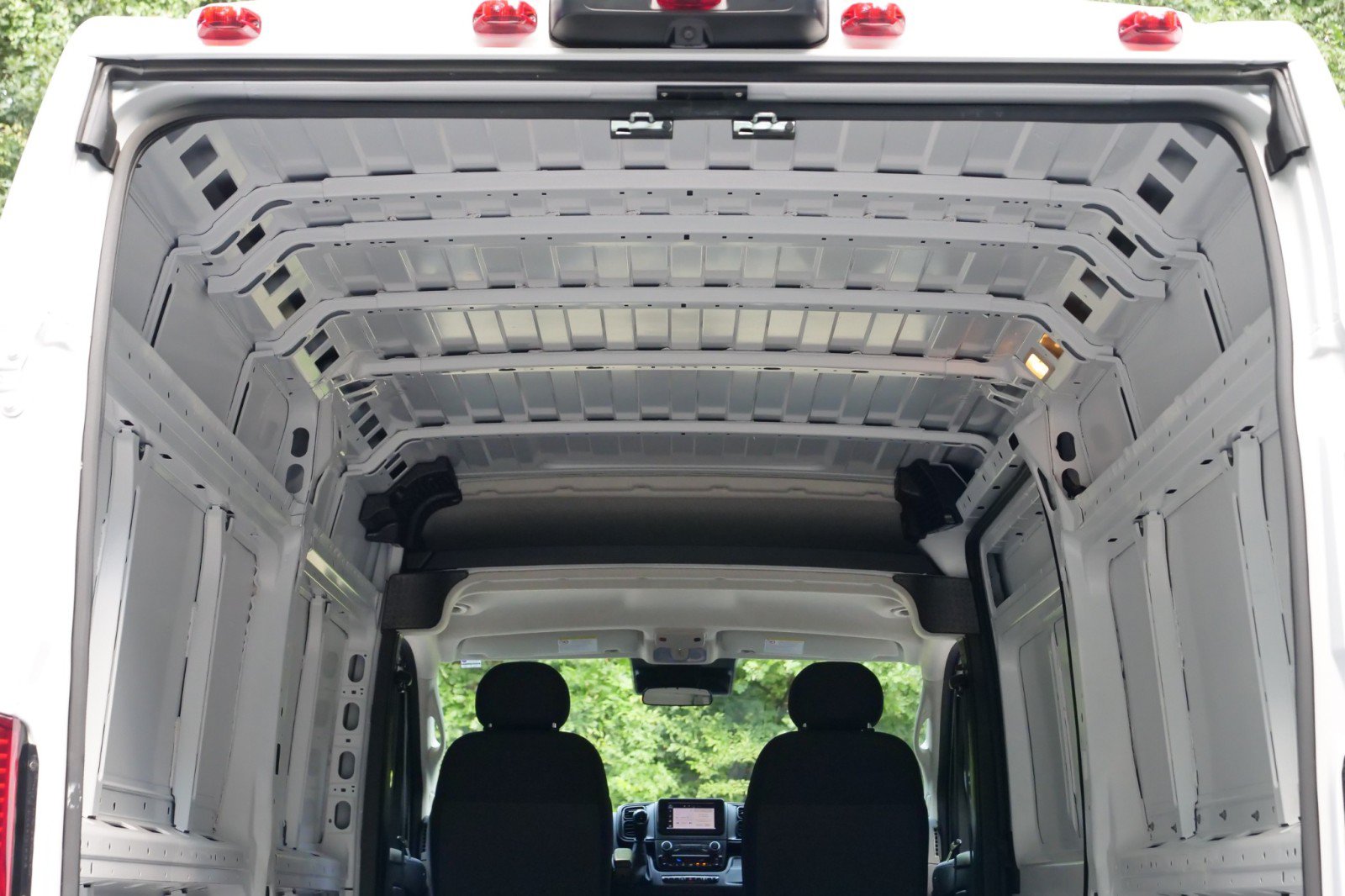 Used 2024 RAM ProMaster 2500 FWD image 23