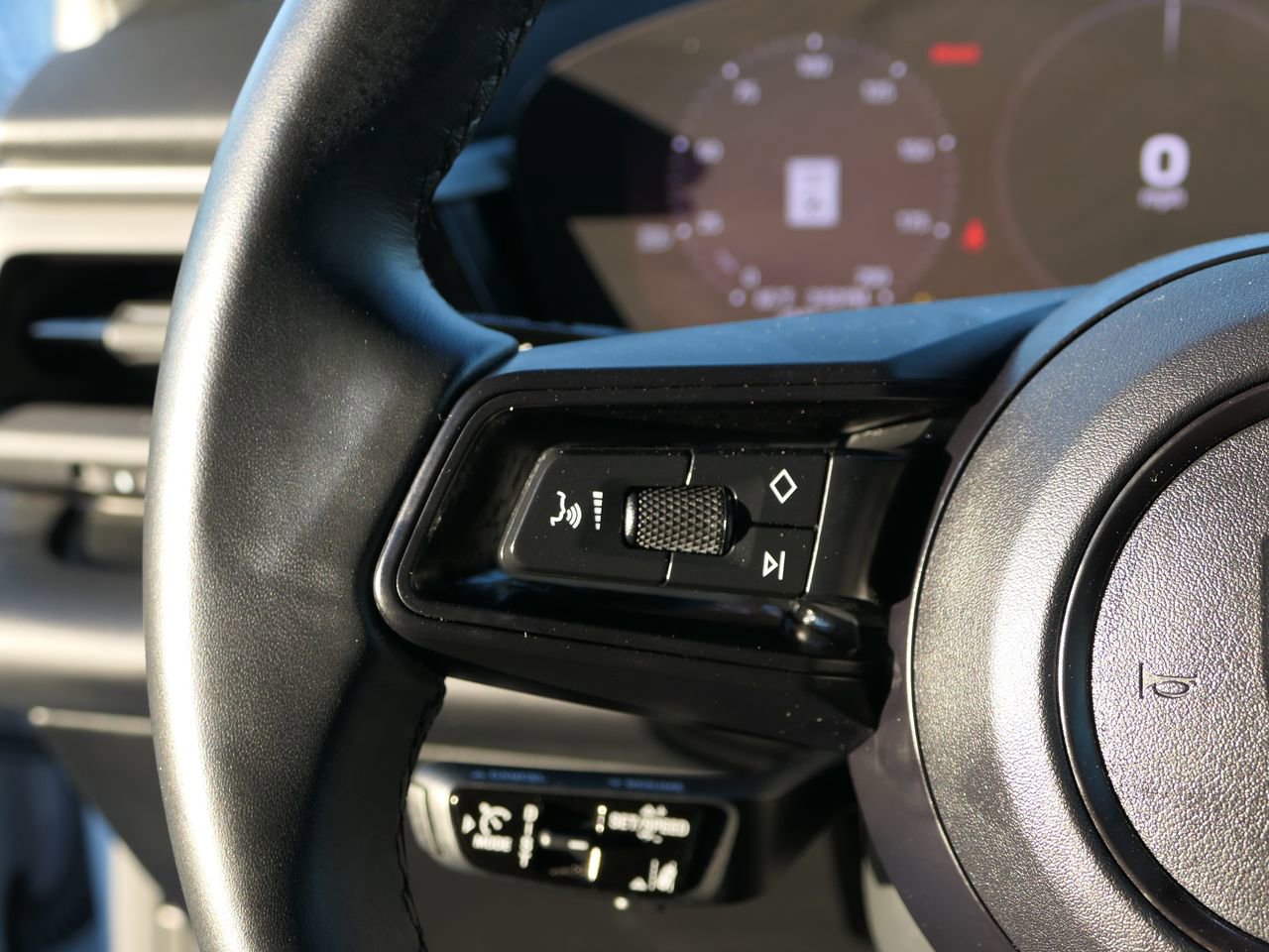 Used 2024 Porsche Macan 4 Electric image 20