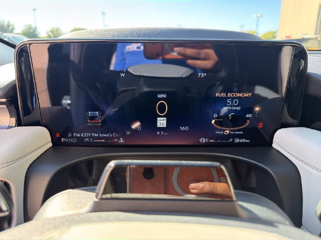 New 2027 Lincoln Aviator AWD image 25