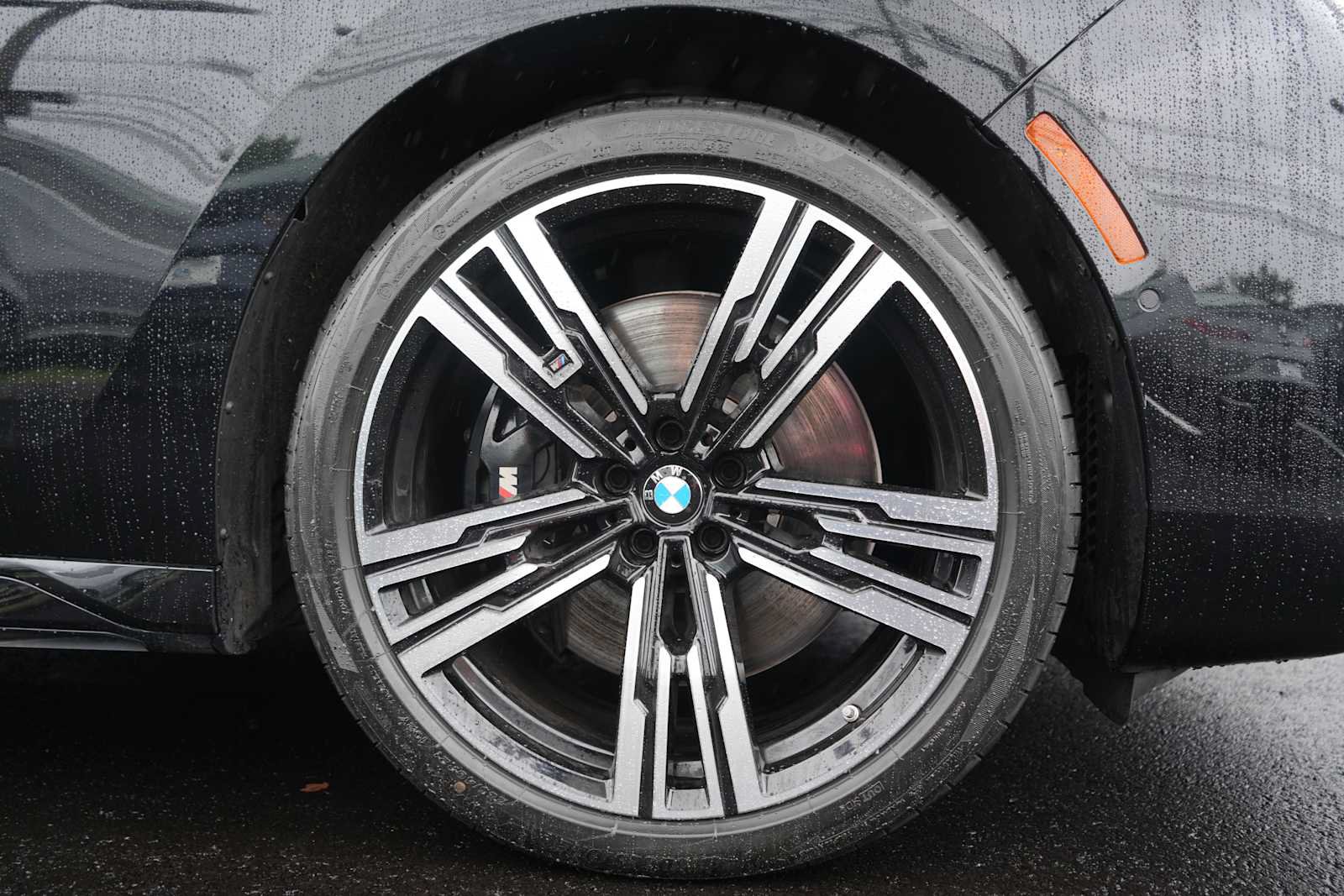 Used 2024 BMW 760i xDrive w/ Executive Package AWD/4WD image 9