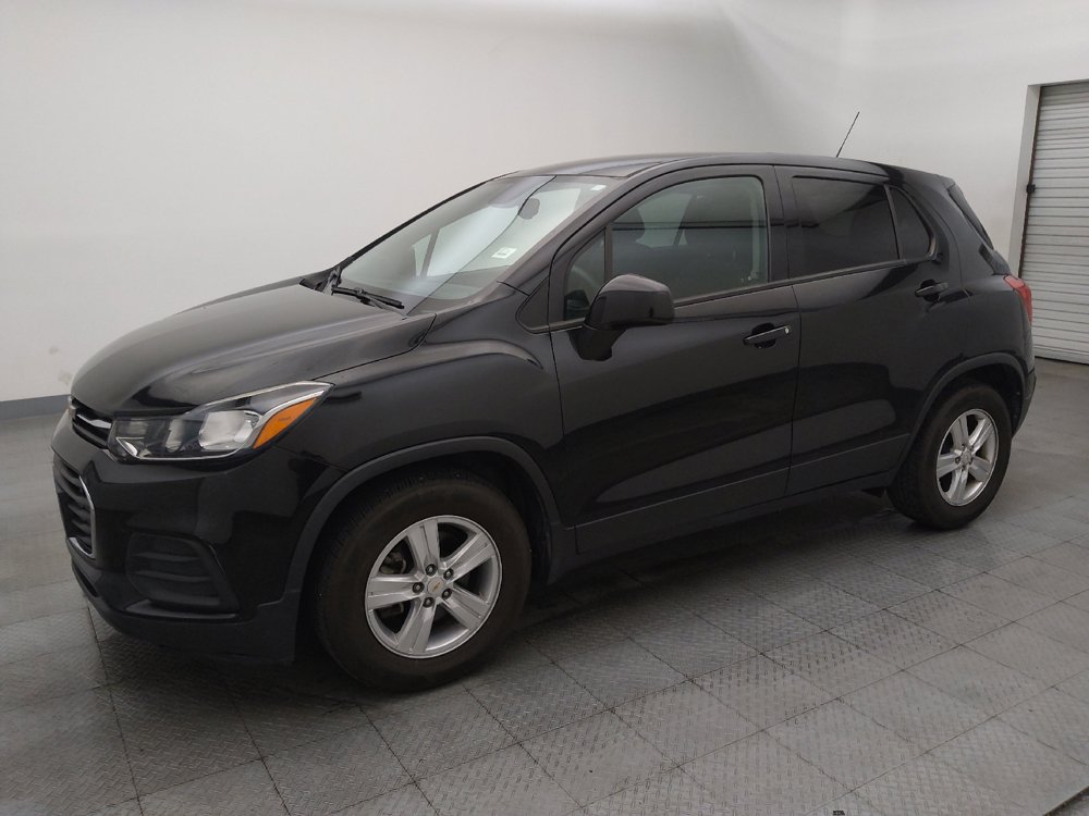 Used 2020 Chevrolet Trax LS w/ Tint and Cruise Package FWD image 2