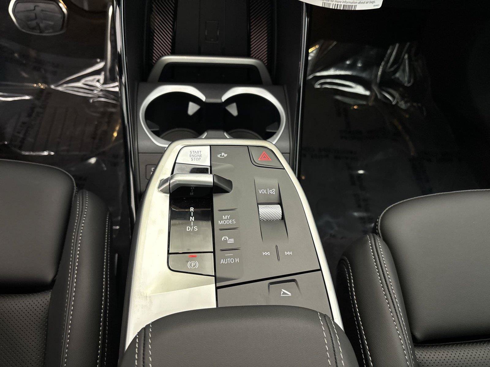New 2027 BMW X1 xDrive28i AWD/4WD image 23