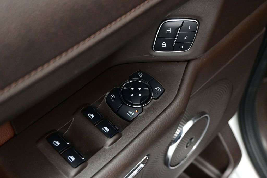 Used 2024 Ford Expedition King Ranch RWD image 13