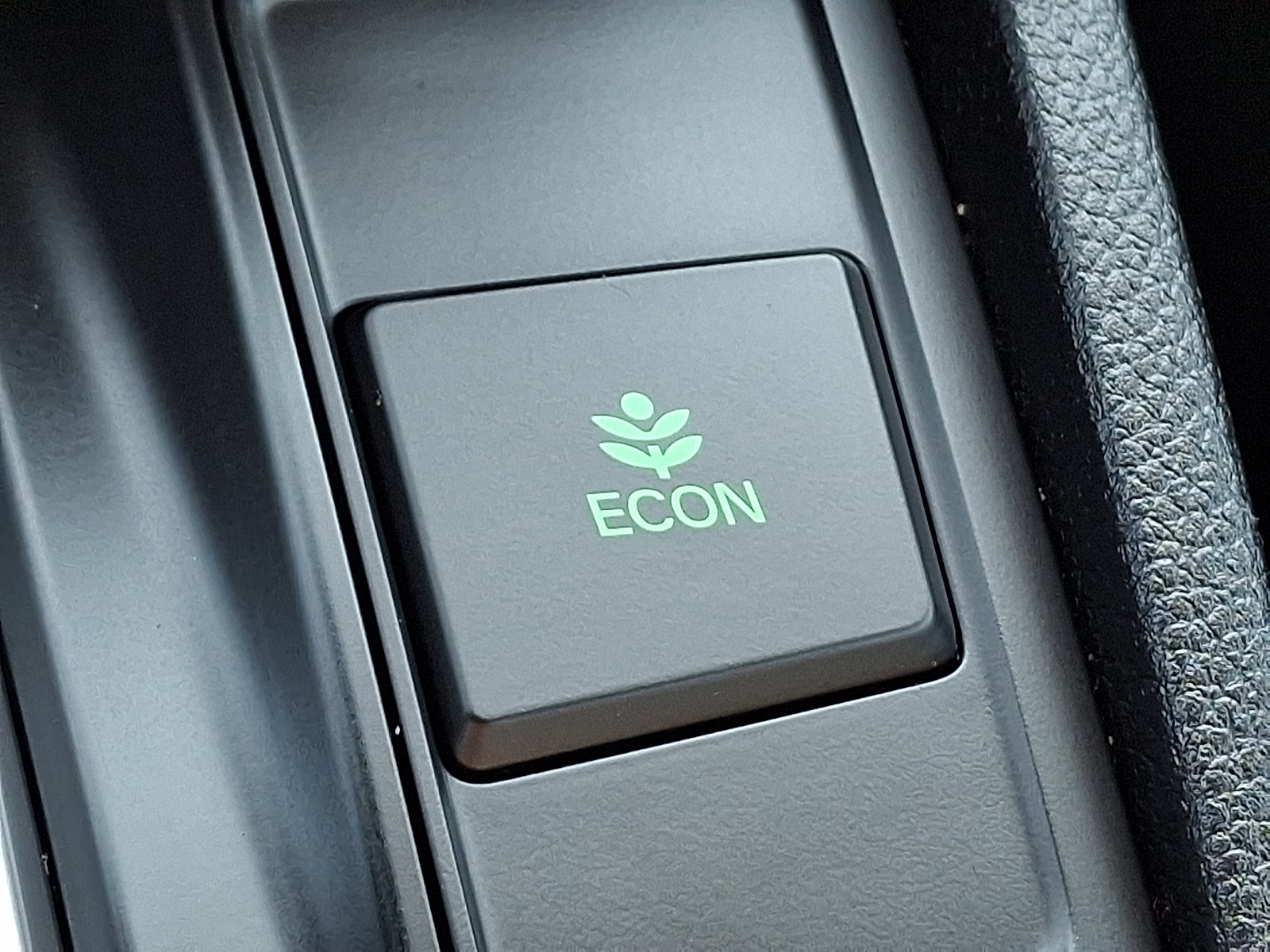 Used 2017 Honda CR-V EX-L image 26
