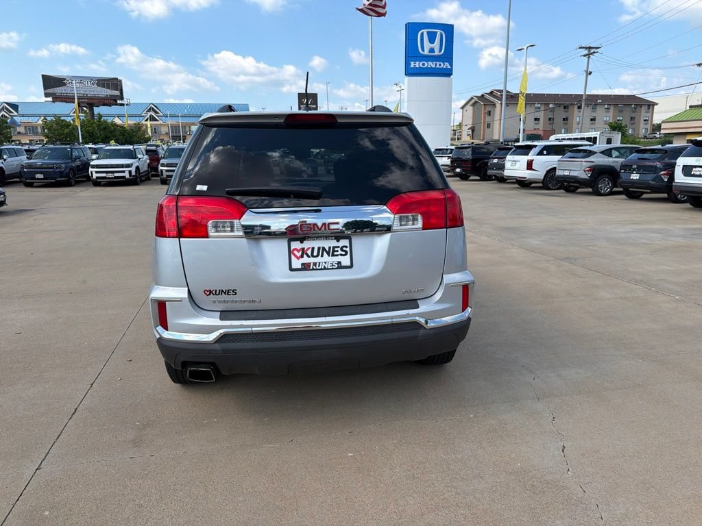 Used 2016 GMC Terrain SLE w/ Convenience Package AWD/4WD image 9