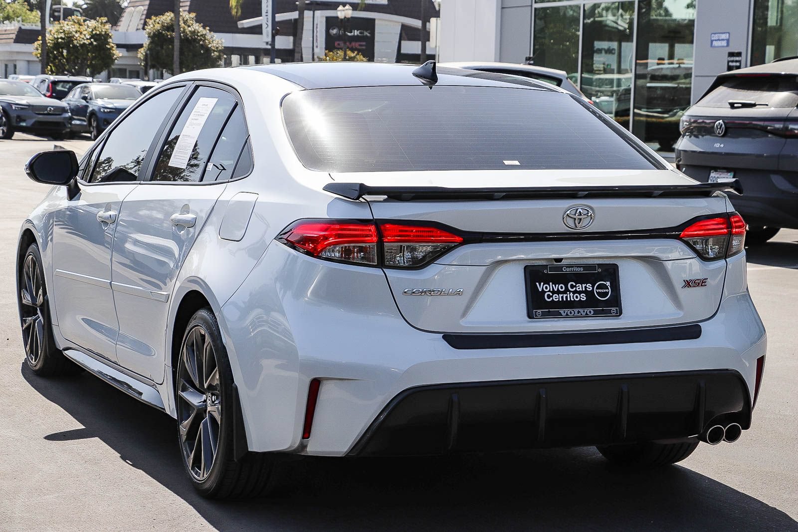 Used 2023 Toyota Corolla XSE FWD image 8