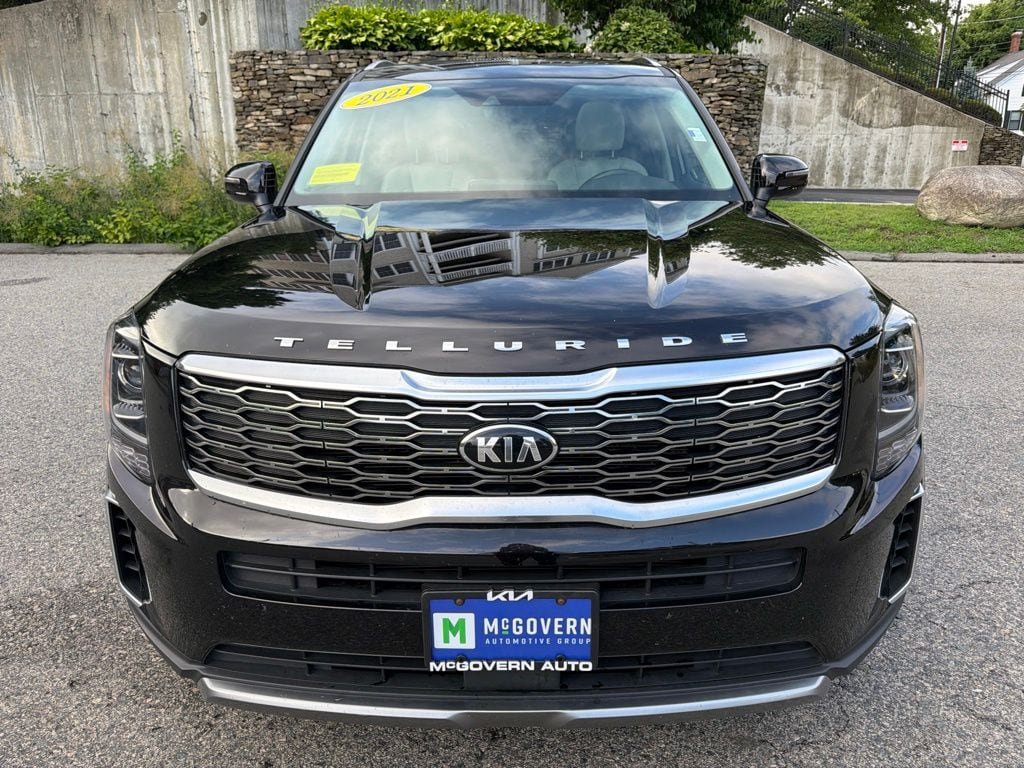 Certified 2021 Kia Telluride EX w/ Towing Package AWD/4WD image 10