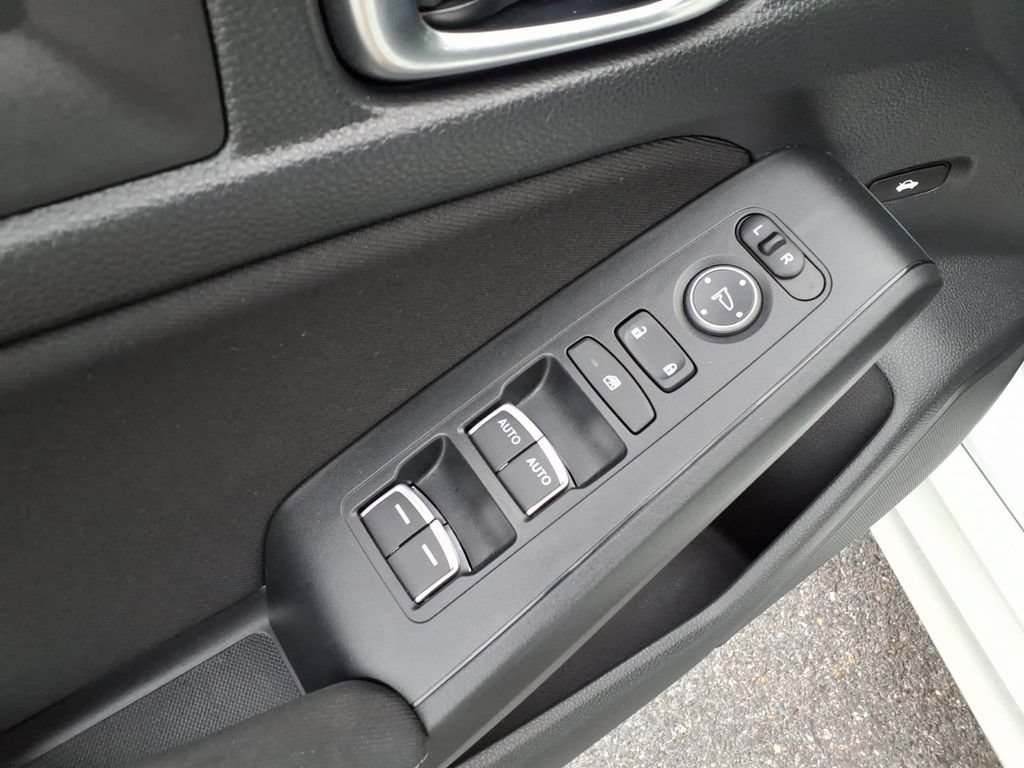 Used 2023 Honda Civic Sport image 16