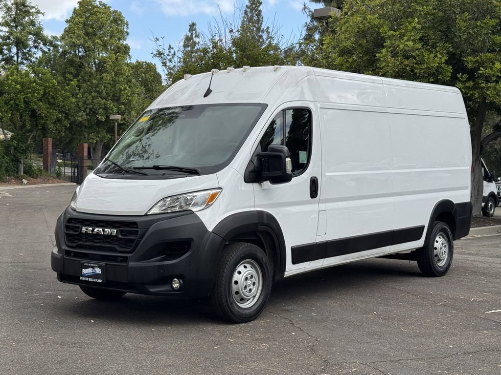 Used 2023 RAM ProMaster 2500 FWD image 3