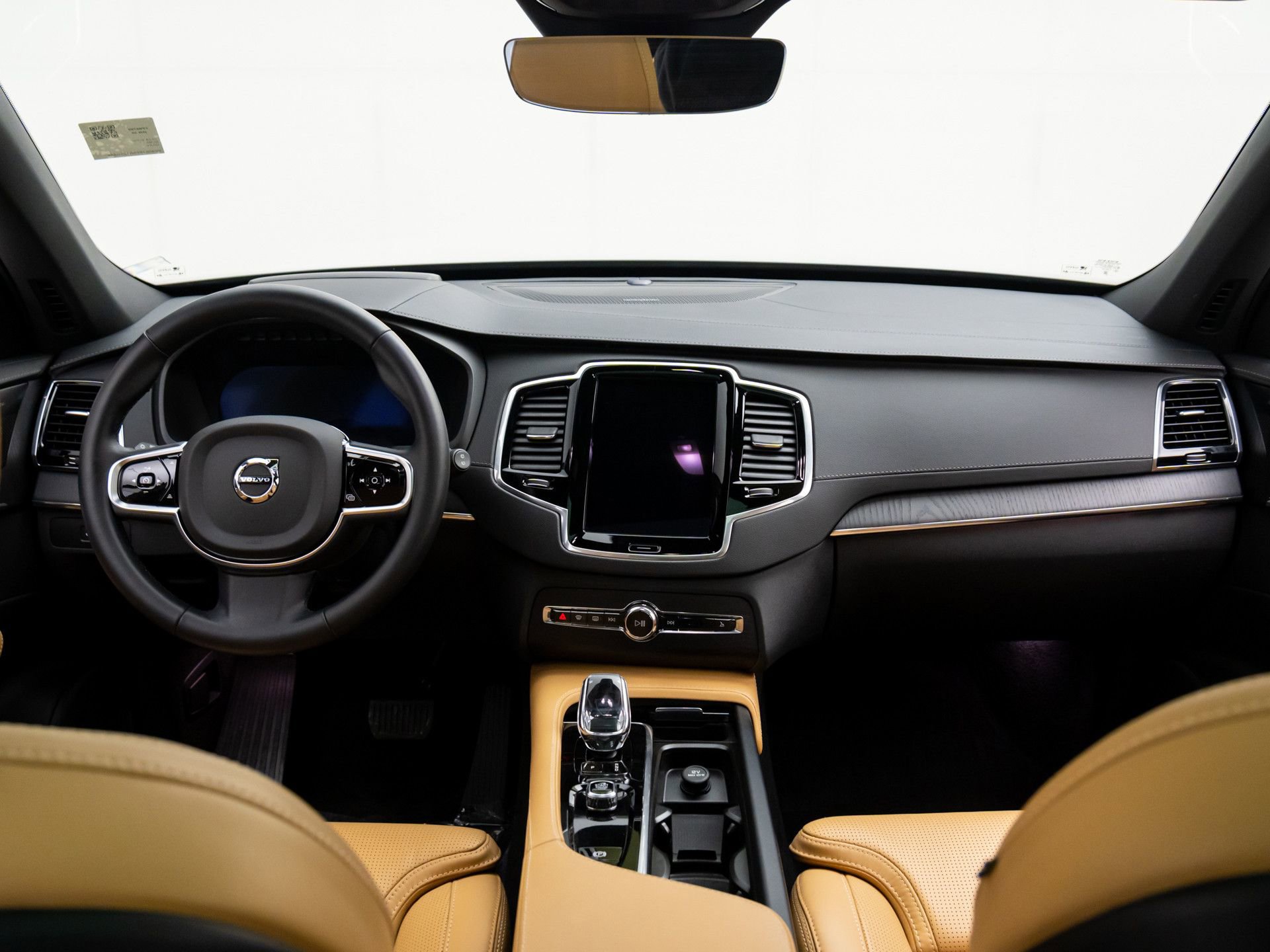 Used 2024 Volvo XC90 B6 Ultimate image 10