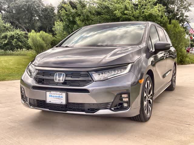 Used 2026 Honda Odyssey Elite image 2