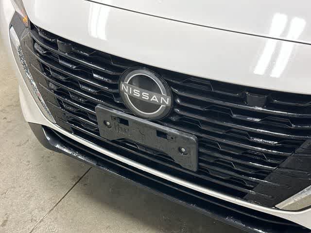 Used 2024 Nissan Sentra SV FWD image 29