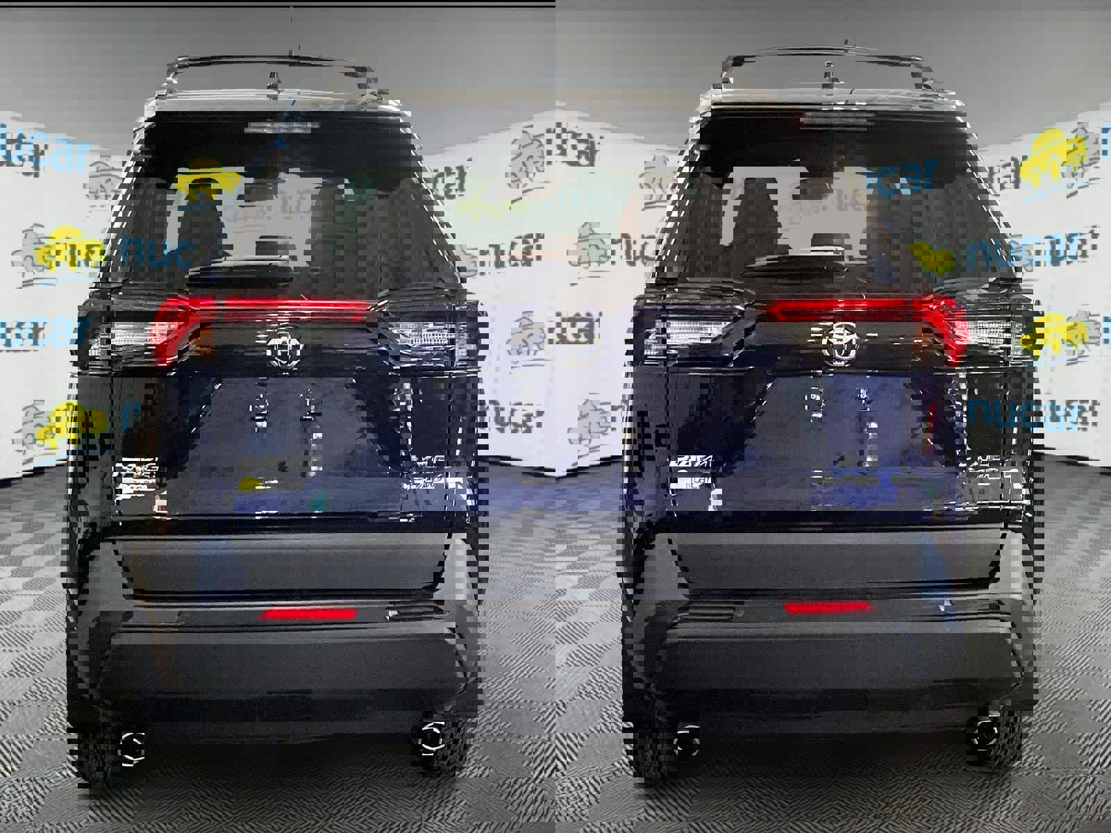 Used 2023 Toyota RAV4 XLE w/ Convenience Package image 5