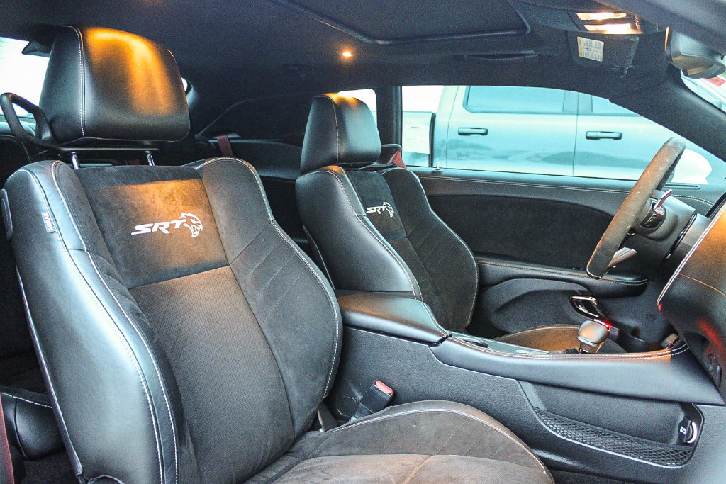 Used 2023 Dodge Challenger SRT Hellcat RWD image 17