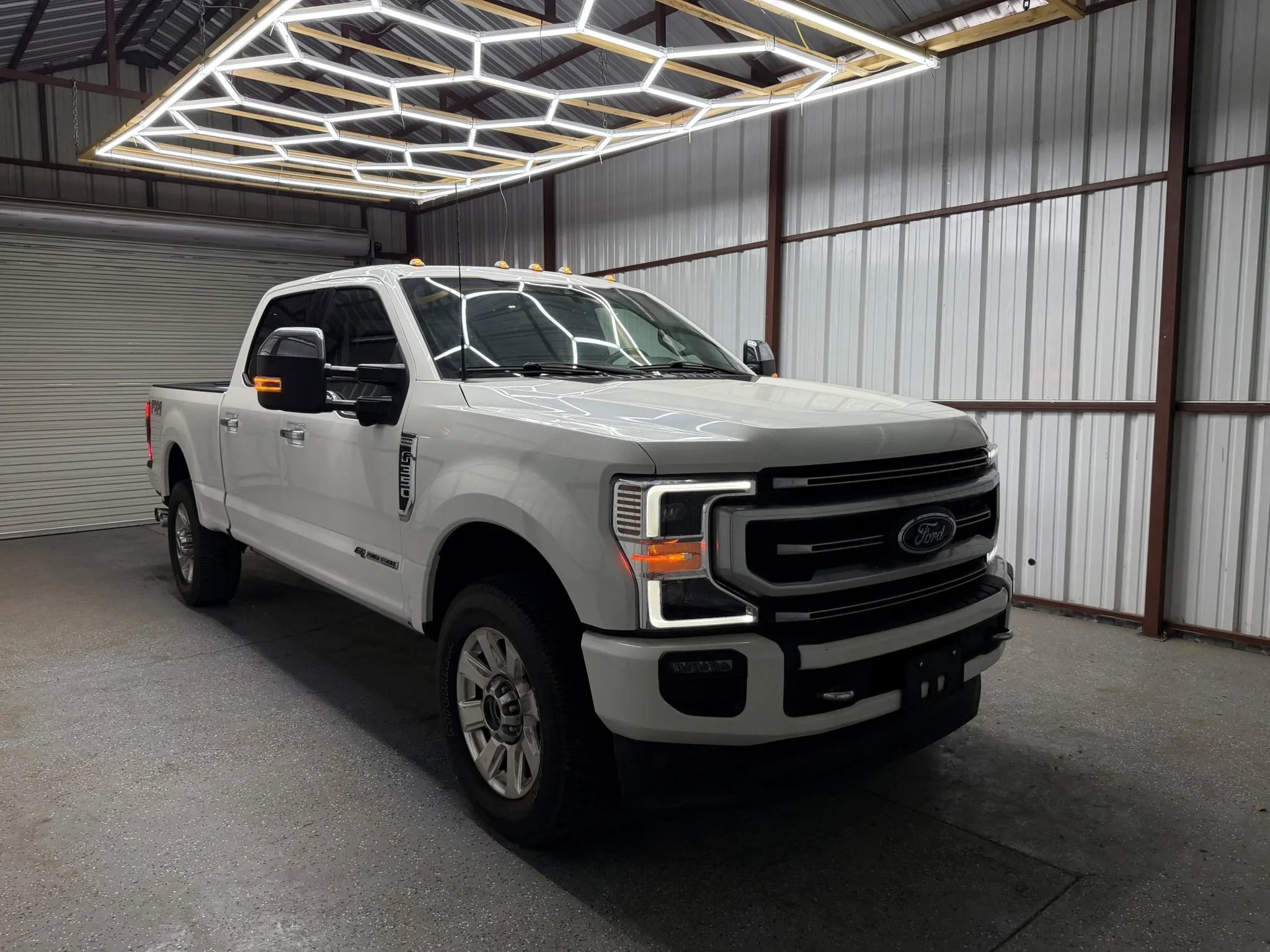 Used 2022 Ford F350 Platinum AWD/4WD image 1