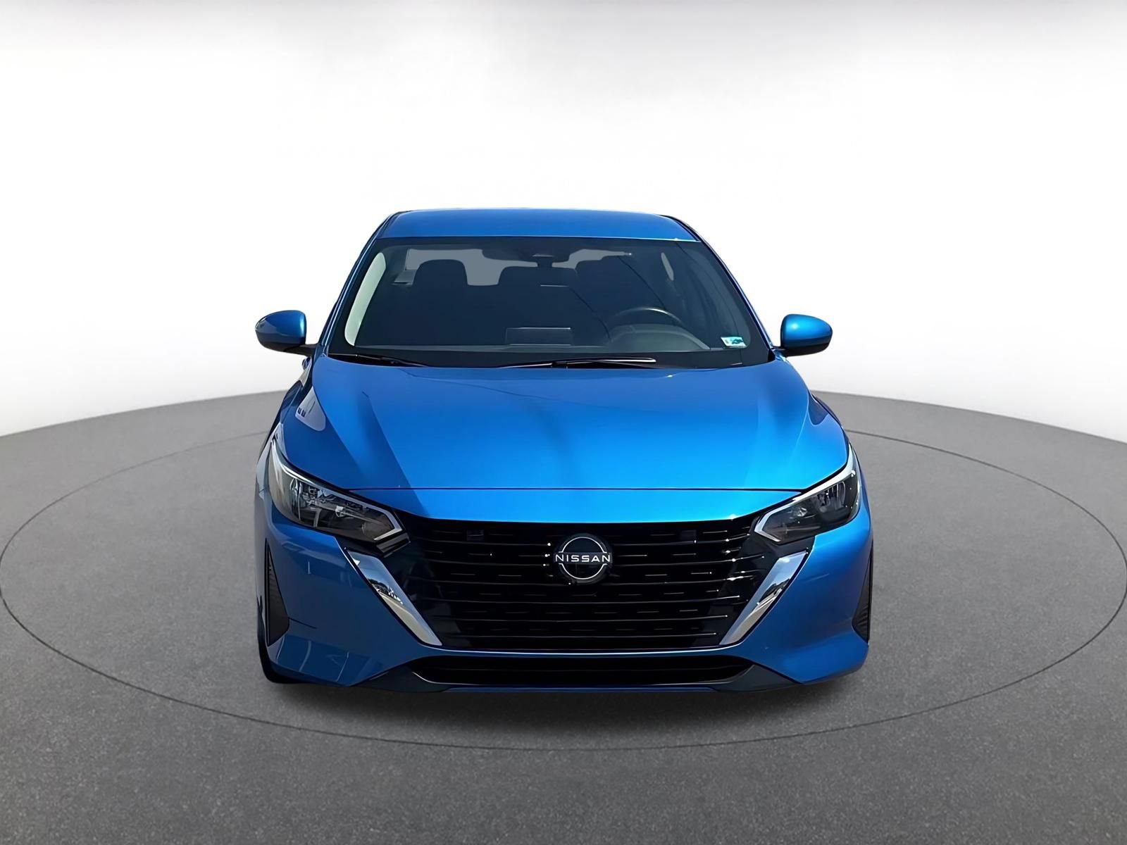 Used 2025 Nissan Sentra SV FWD image 4