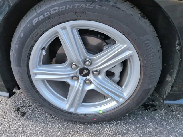 Used 2026 Ford Mustang Premium image 8