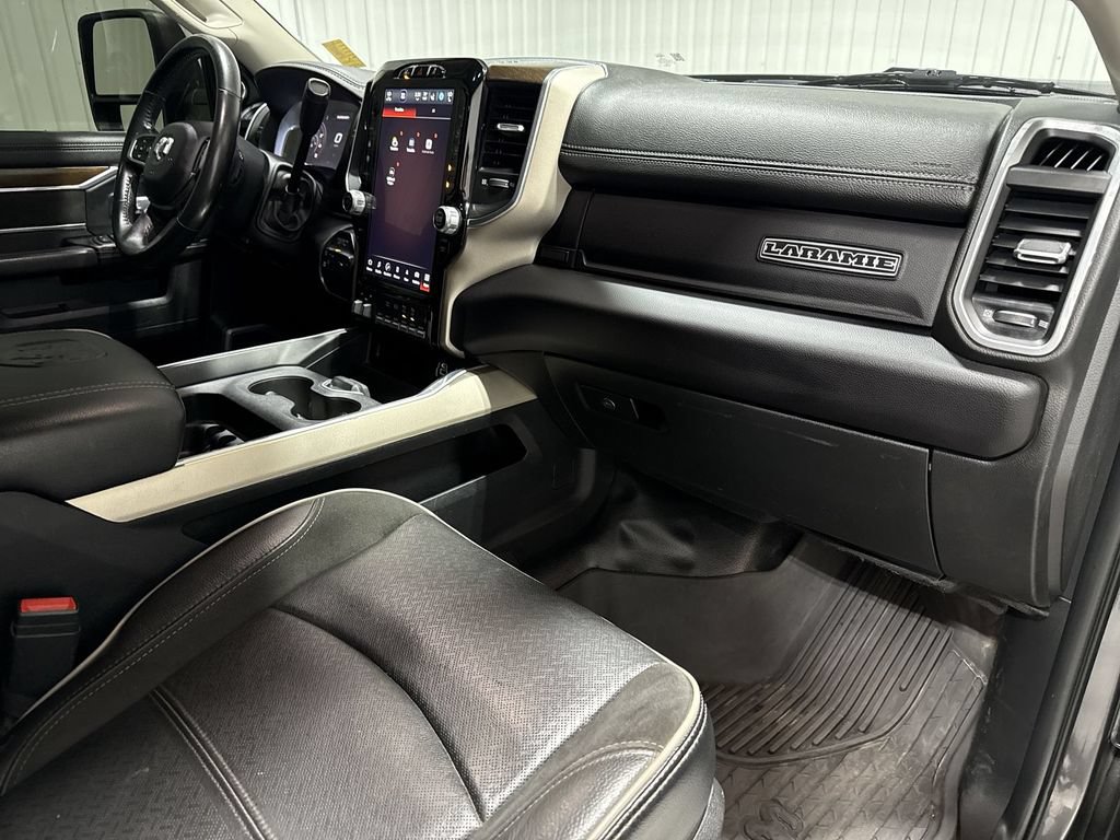 Used 2023 RAM 4500 Laramie AWD/4WD image 30