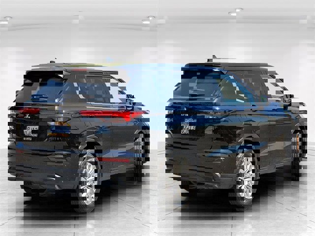 Used 2023 Mitsubishi Outlander ES image 4
