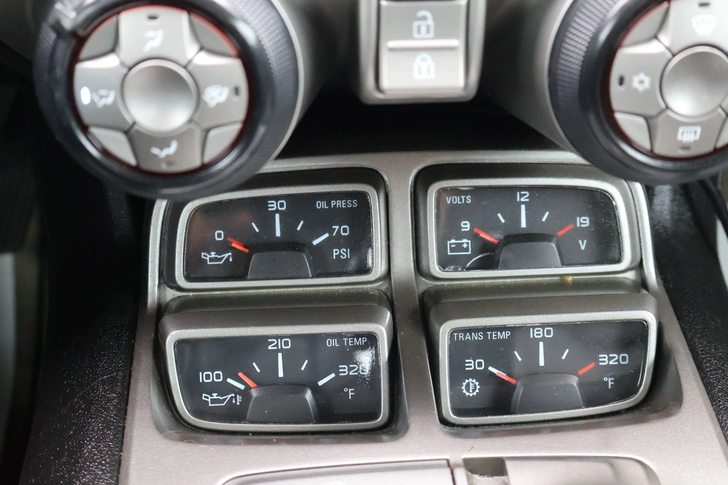 Used 2013 Chevrolet Camaro SS w/ Rear Vision Package image 39