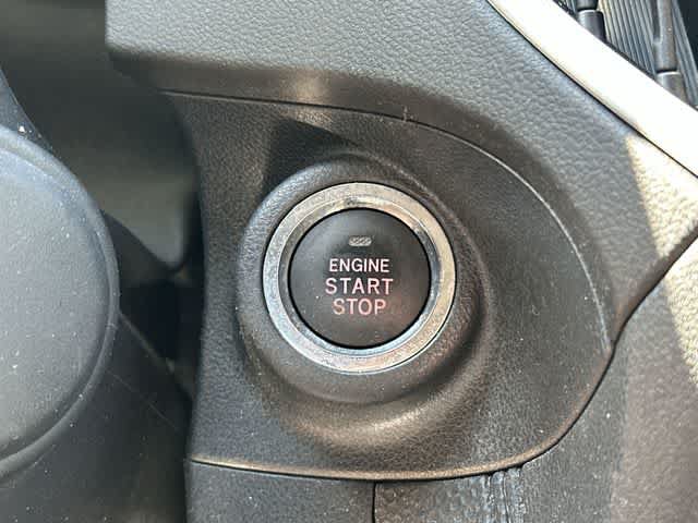 Used 2019 Subaru Forester Premium AWD/4WD image 11