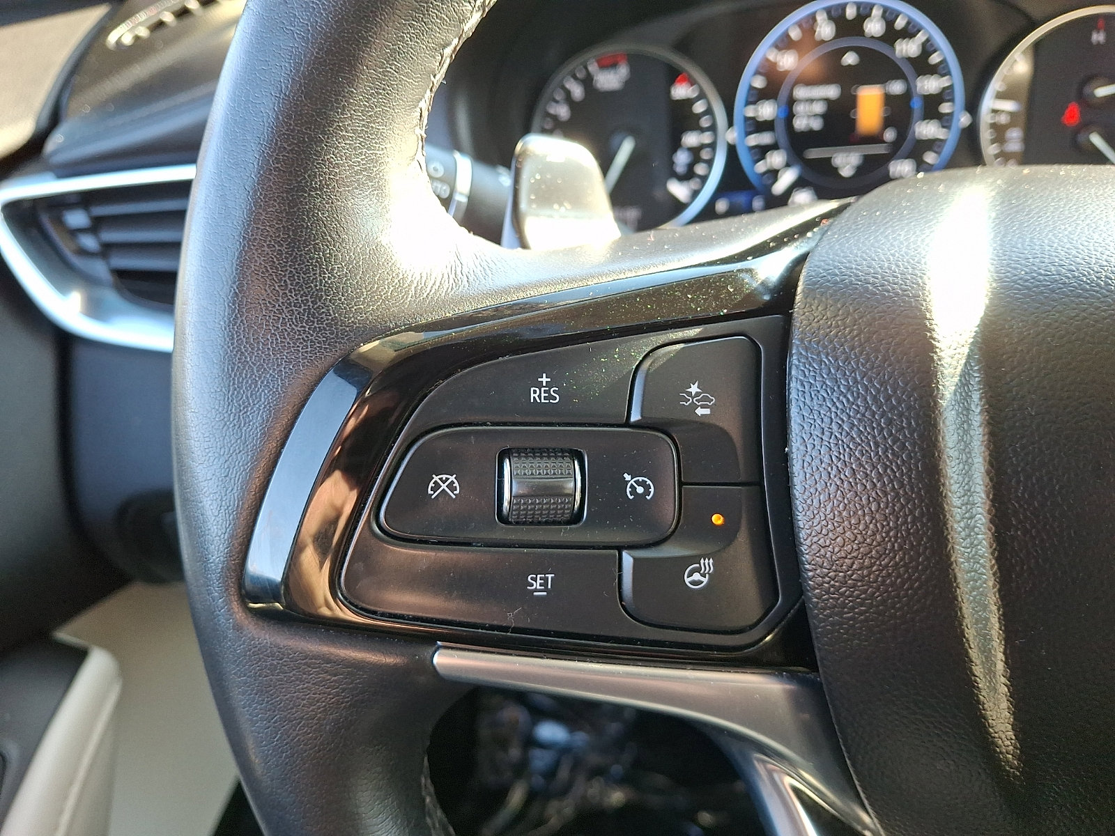 Certified 2023 Buick Enclave Premium w/ Experience Buick Package image 21