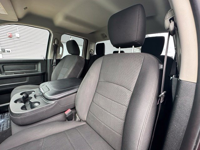 Used 2019 RAM 1500 Express w/ Express Value Package AWD/4WD image 21
