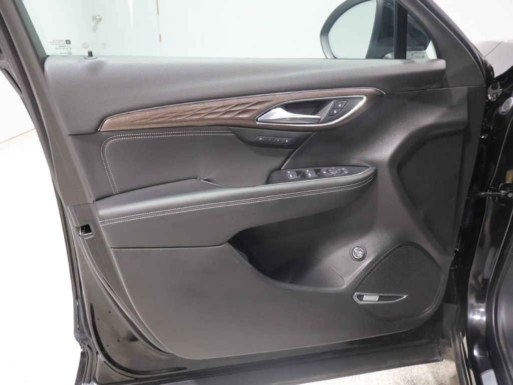Used 2023 Buick Envision Avenir AWD/4WD image 13