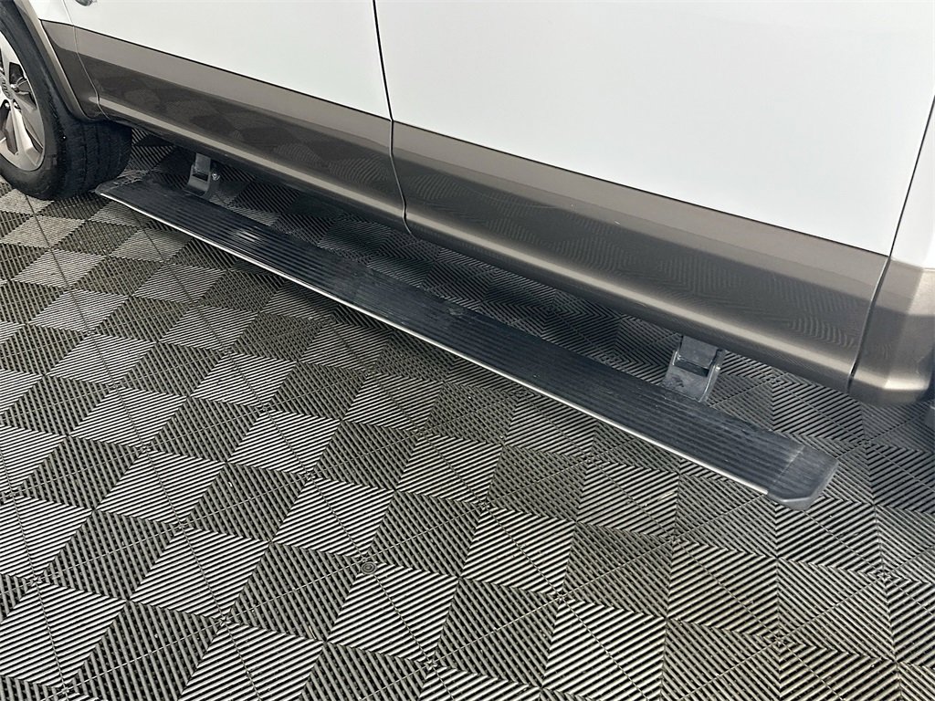 Used 2019 Ford F150 King Ranch w/ Equipment Group 601A Luxury image 22