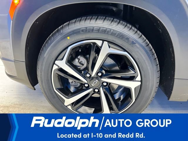 Used 2021 Chevrolet TrailBlazer RS w/ Sun and Liftgate Package image 35