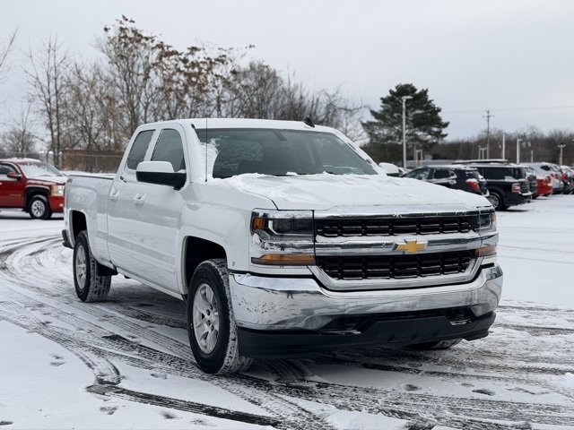 Used 2019 Chevrolet Silverado 1500 LT image 2