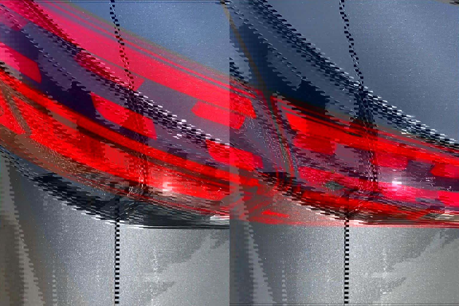 Used 2025 Audi Q5 Premium w/ Convenience Package image 28