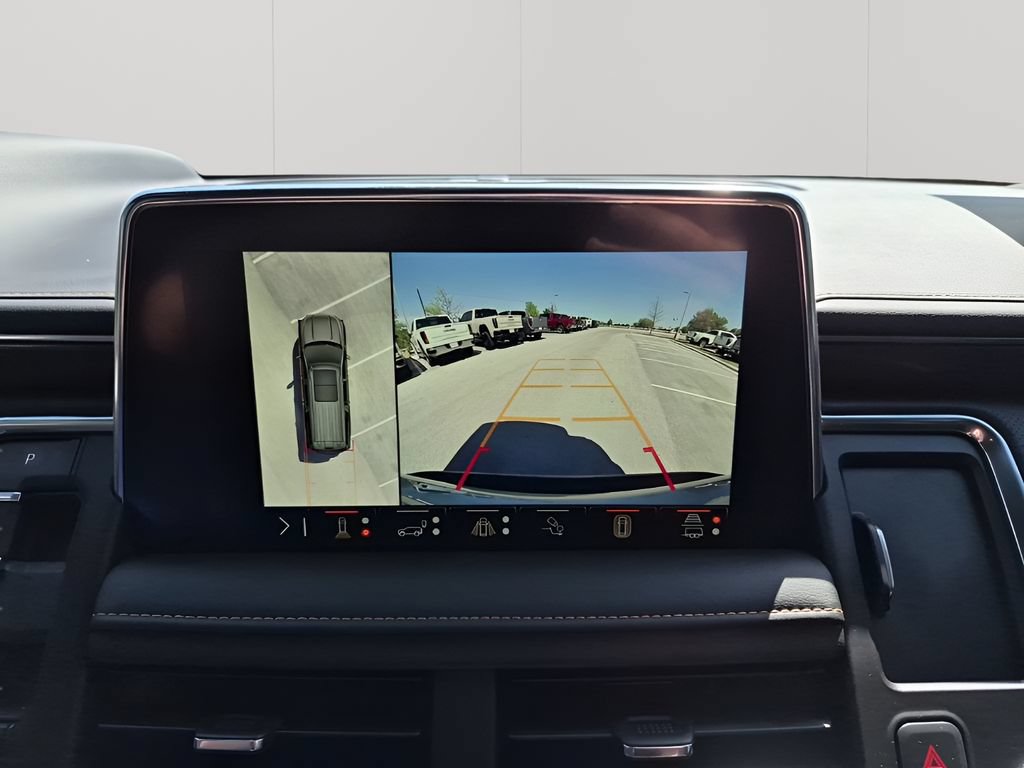 Used 2024 GMC Yukon AT4 w/ Technology Package AWD/4WD image 50