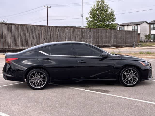 Used 2023 Nissan Altima 2.0 SR FWD image 7