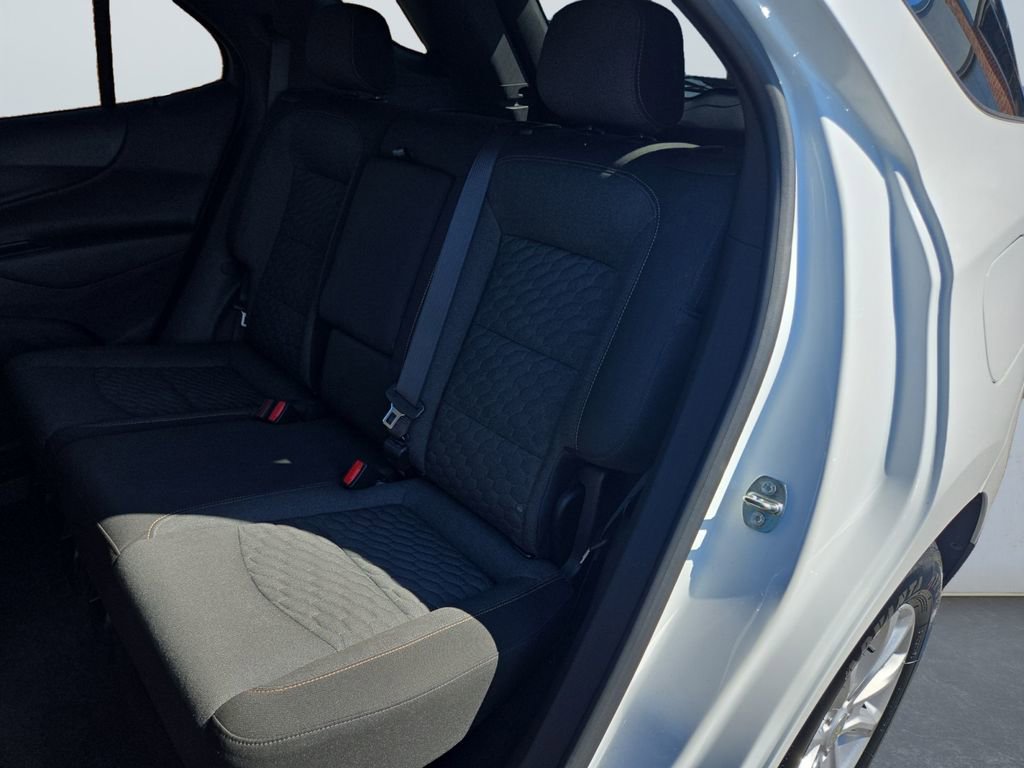 Used 2021 Chevrolet Equinox LT FWD image 13