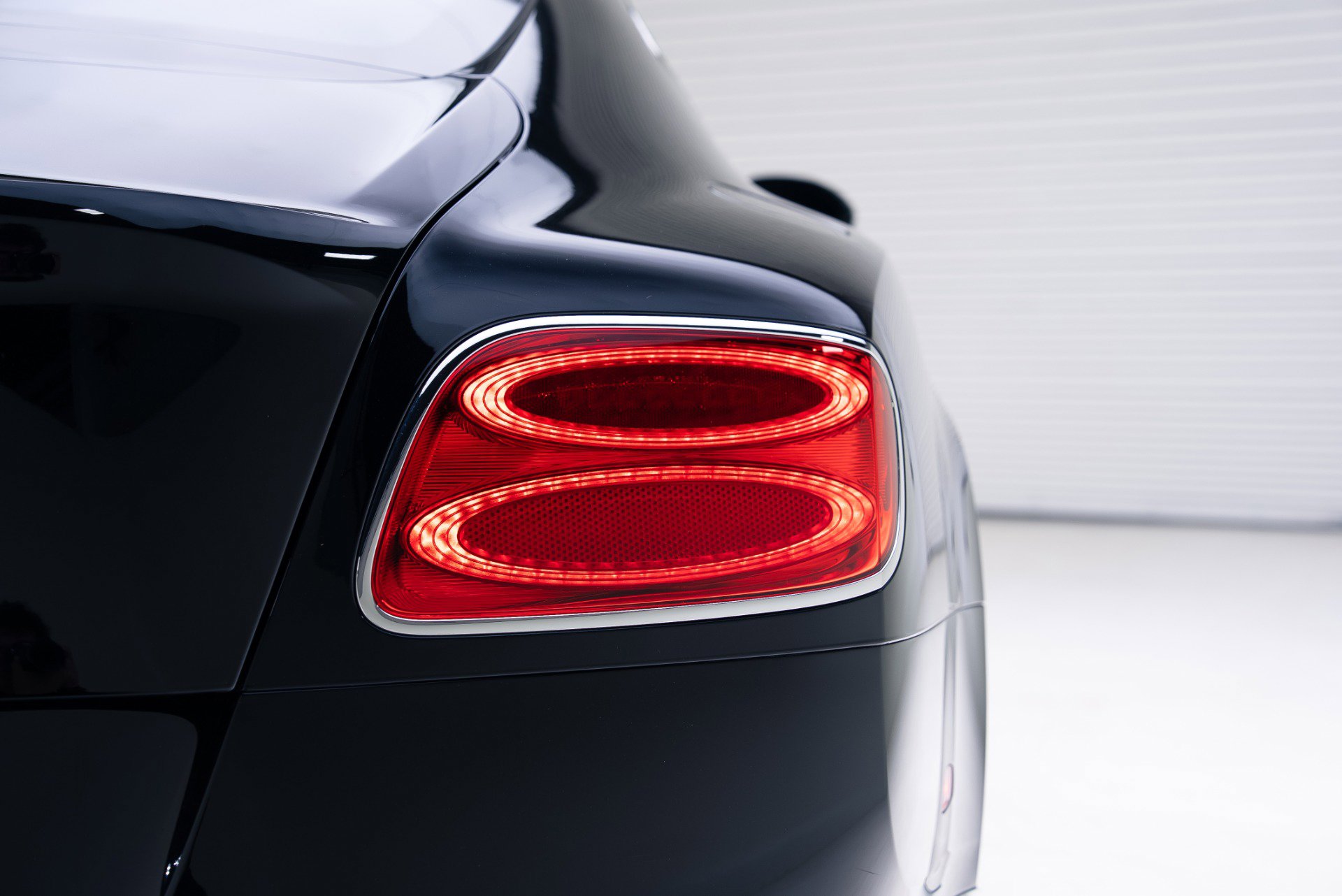 Used 2017 Bentley Continental GT image 28