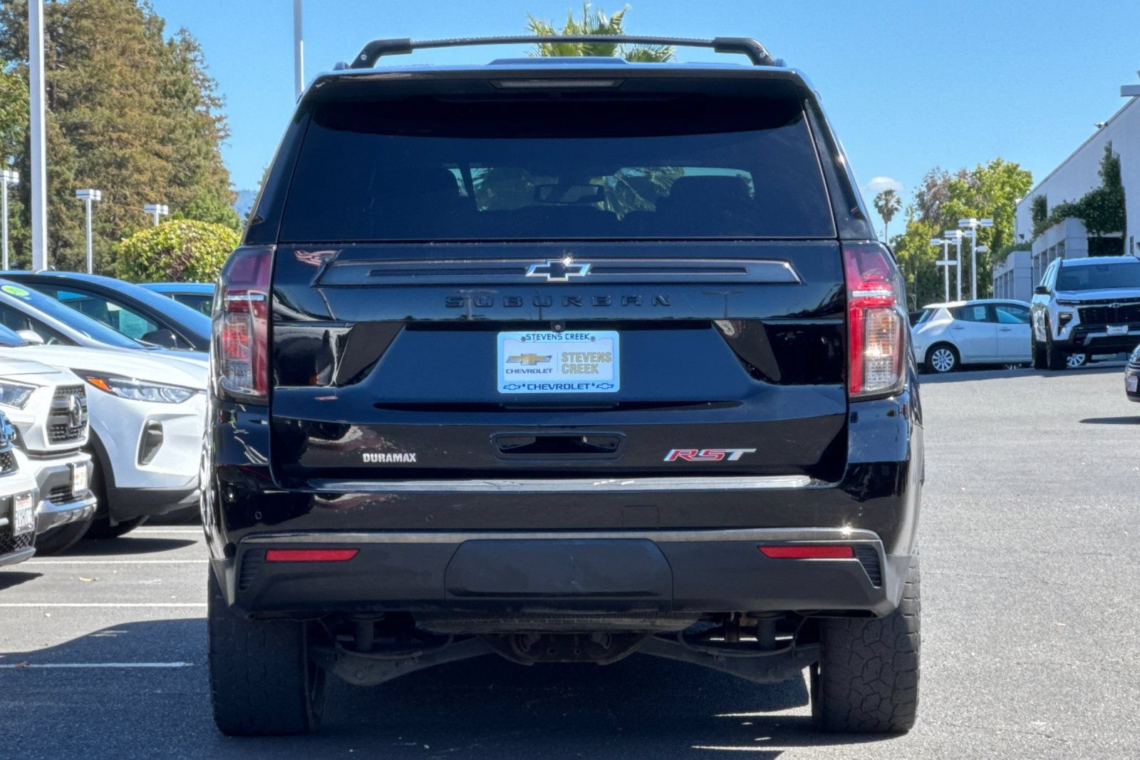 Used 2021 Chevrolet Suburban RST AWD/4WD image 6