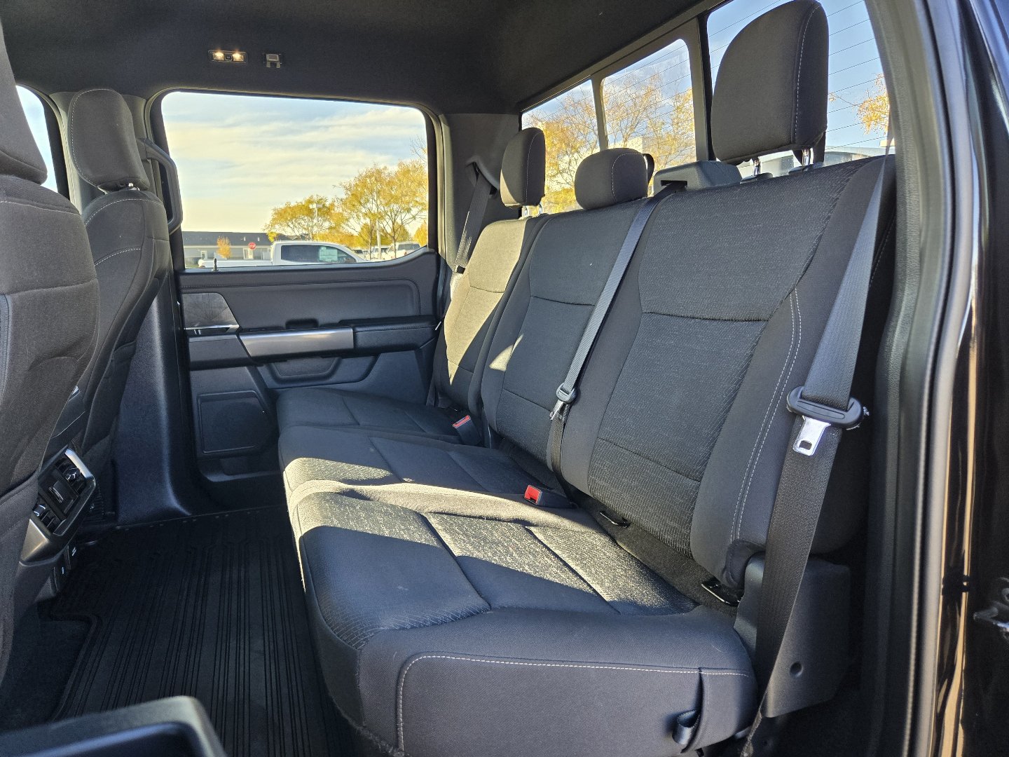 Used 2022 Ford F150 XLT w/ Equipment Group 302A High AWD/4WD image 4