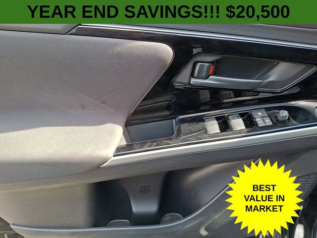 Used 2023 Subaru Solterra AWD image 14