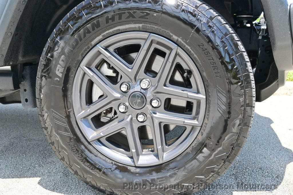 Used 2024 Jeep Wrangler Sport AWD/4WD image 10
