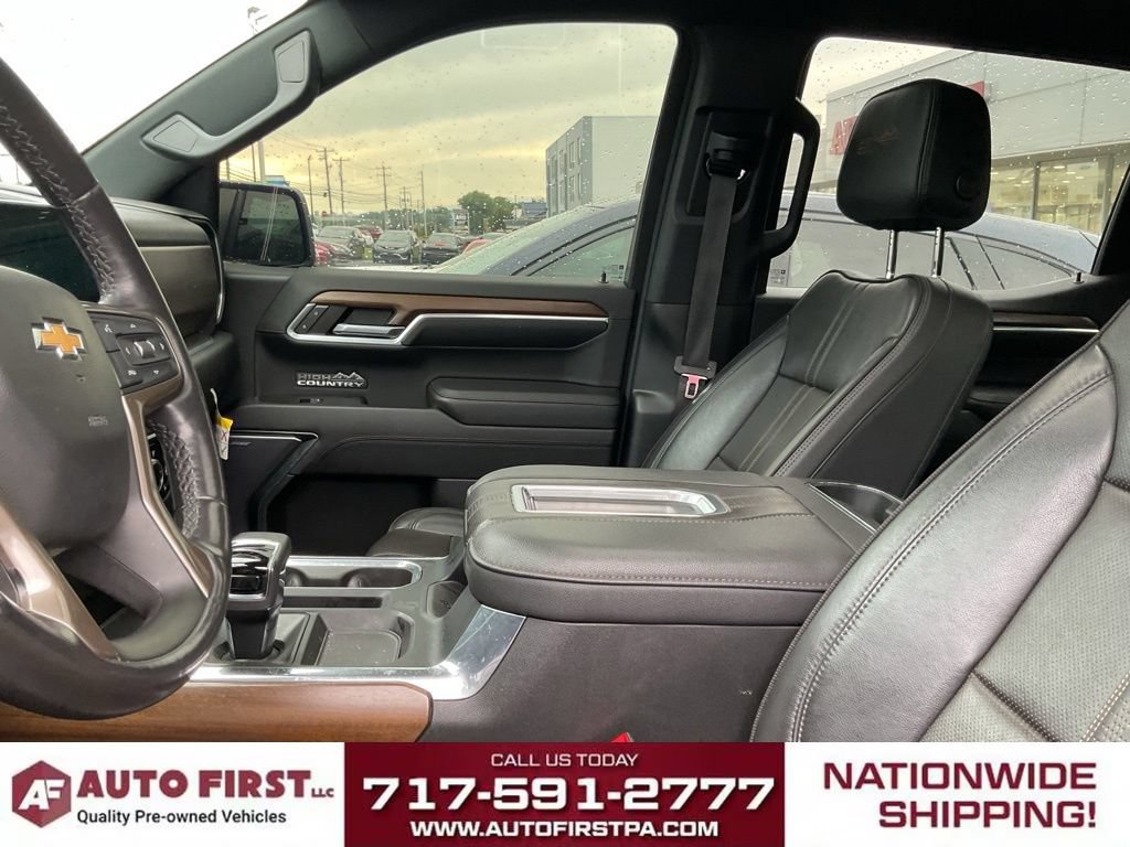 Used 2022 Chevrolet Silverado 1500 High Country w/ High Country Premium Package AWD/4WD image 10
