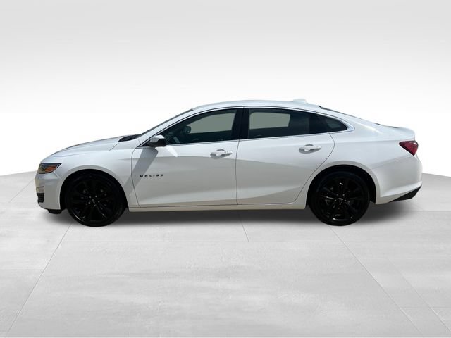 Used 2024 Chevrolet Malibu LT w/ Sport Edition FWD image 3