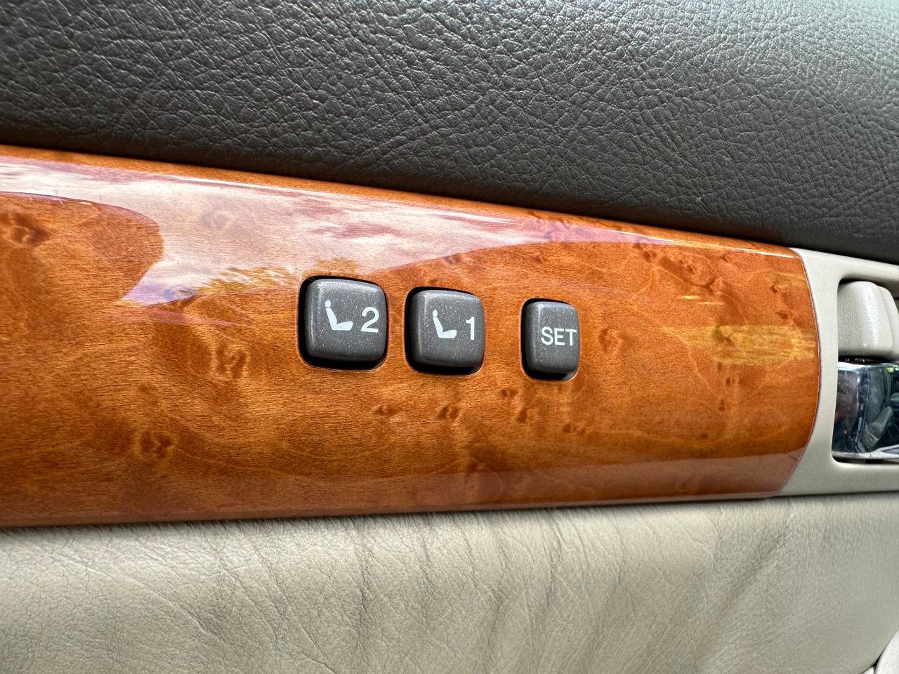 Used 2003 Lexus GX 470 AWD/4WD image 10