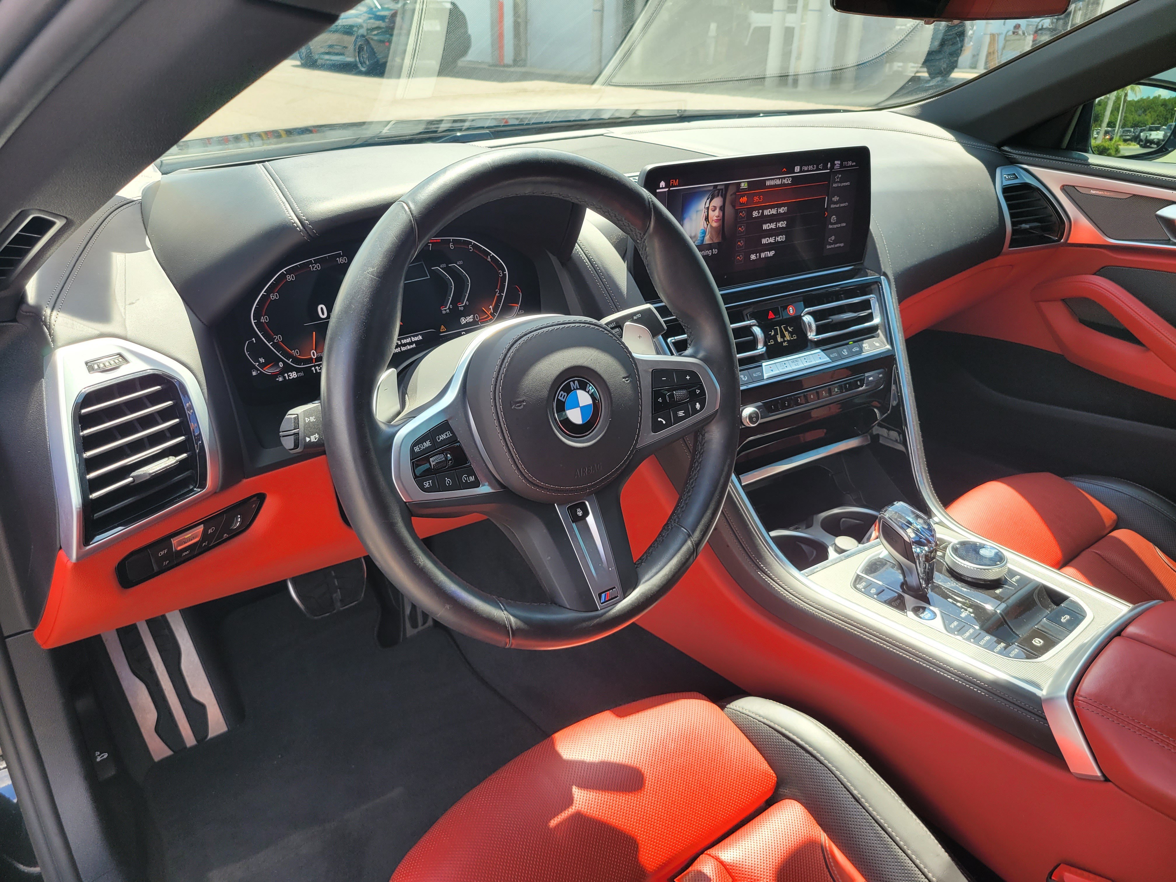 Used 2025 BMW 840i Convertible w/ M Sport Professional Package RWD image 17