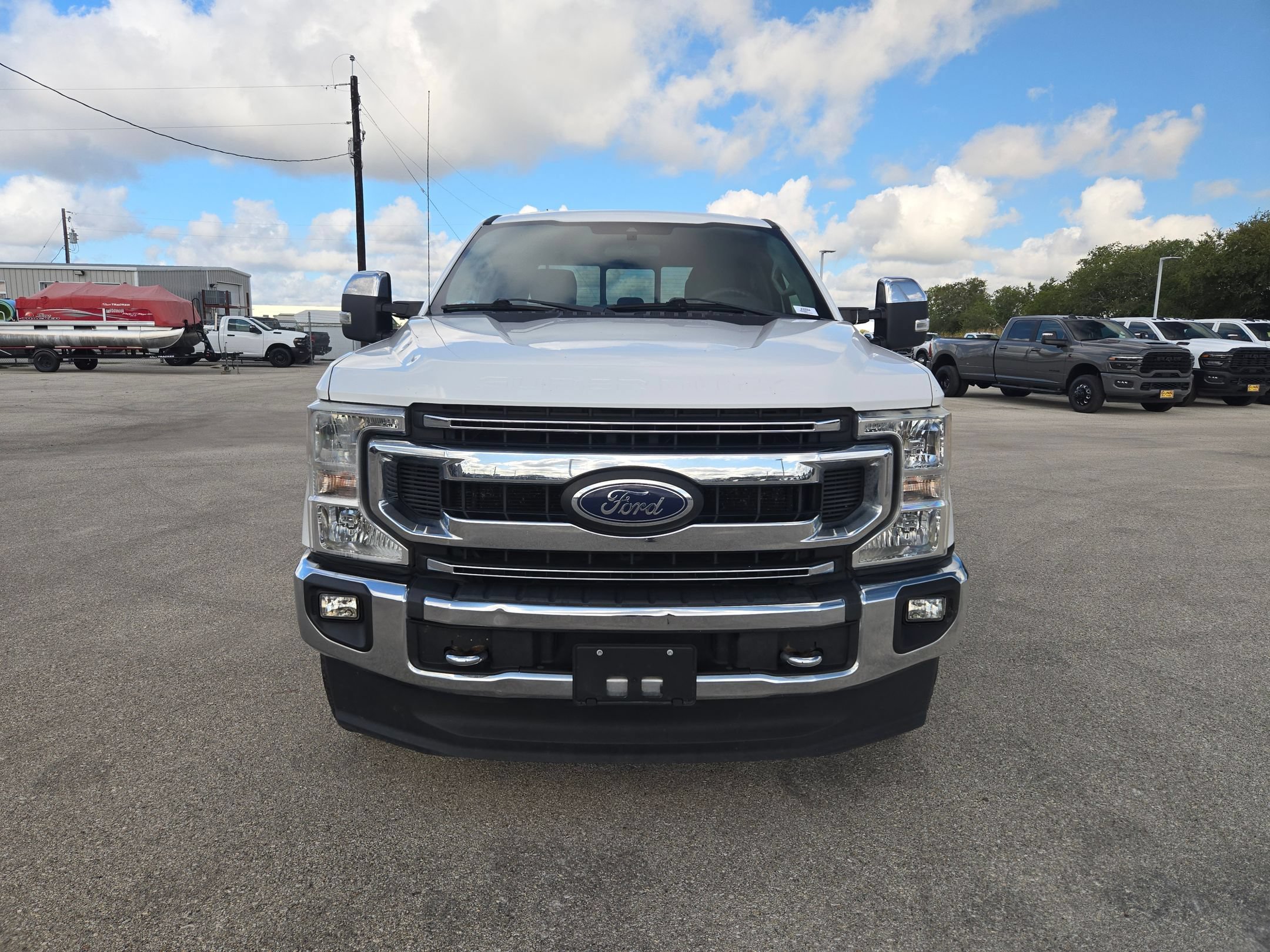 Used 2020 Ford F250 XLT w/ XLT Premium Package AWD/4WD image 8