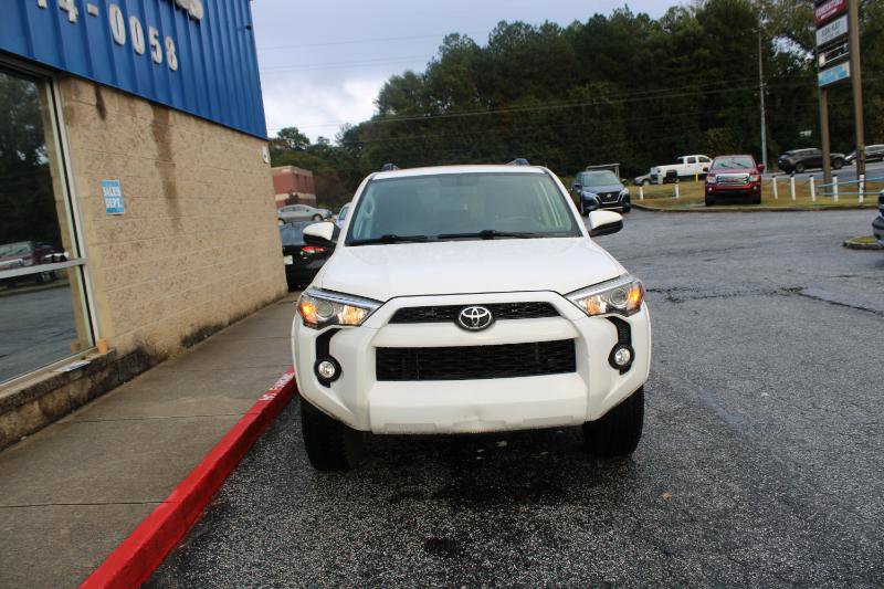 Used 2019 Toyota 4Runner SR5 image 2