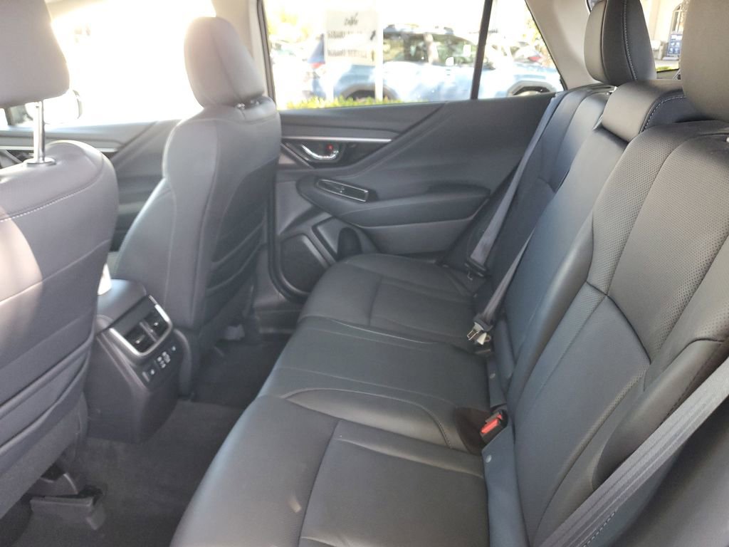 Used 2023 Subaru Outback Limited image 14