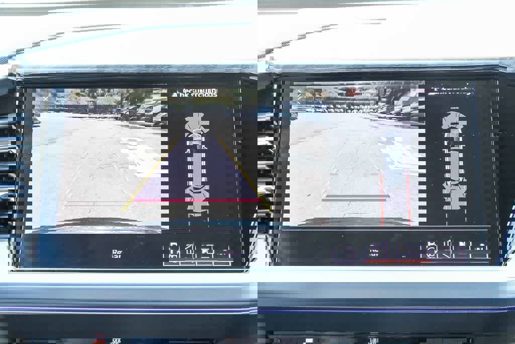 Used 2023 Audi Q4 e-tron Premium Plus w/ Premium Plus image 23