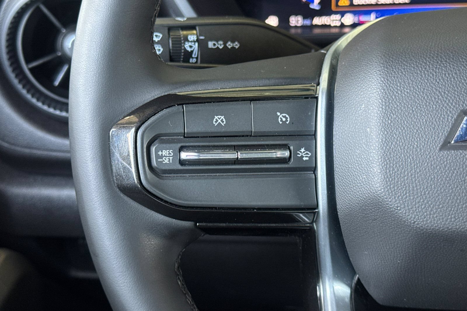 Used 2026 Chevrolet Colorado Trail Boss AWD/4WD image 35