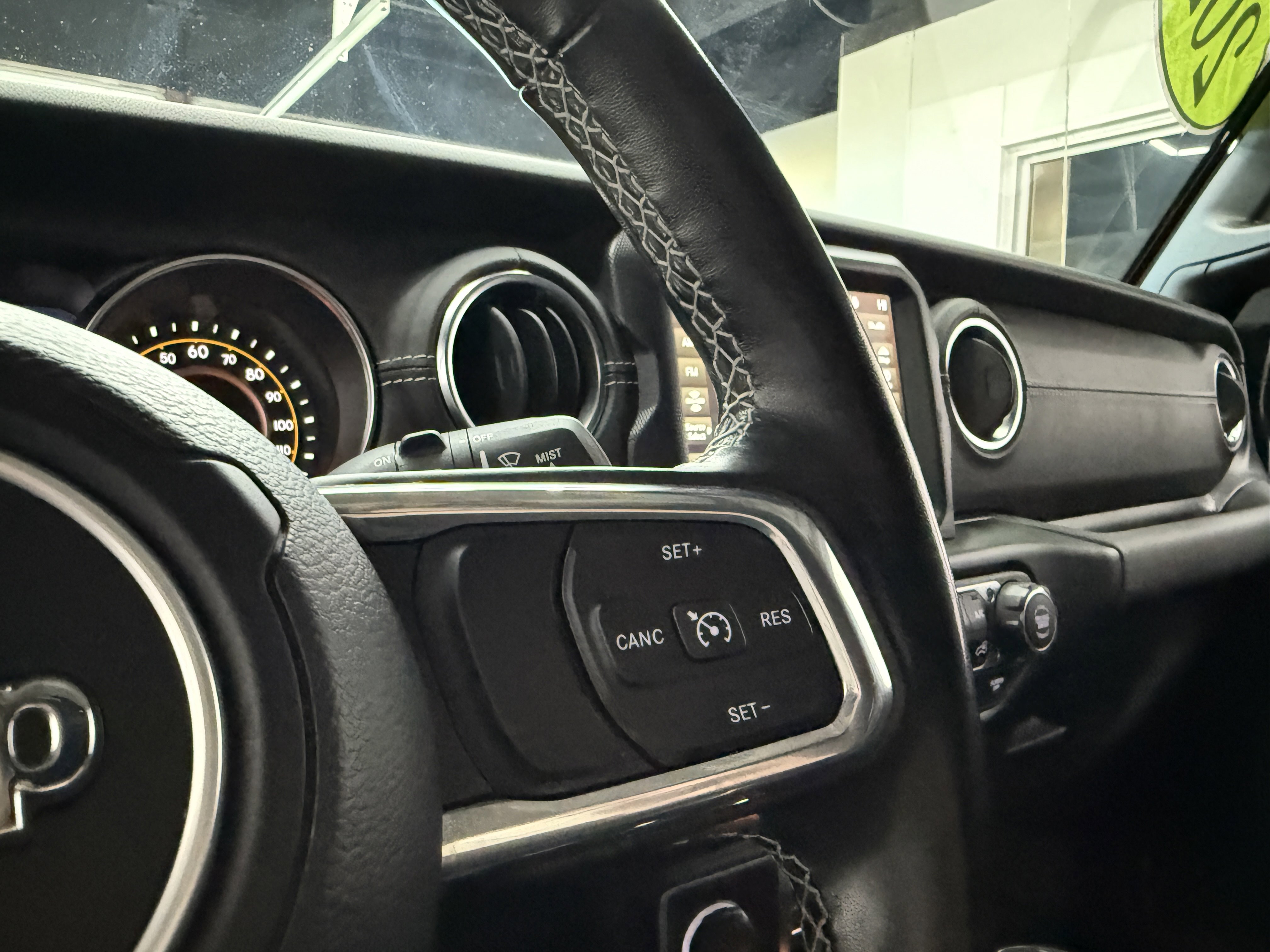 Used 2021 Jeep Wrangler Unlimited Sahara image 16